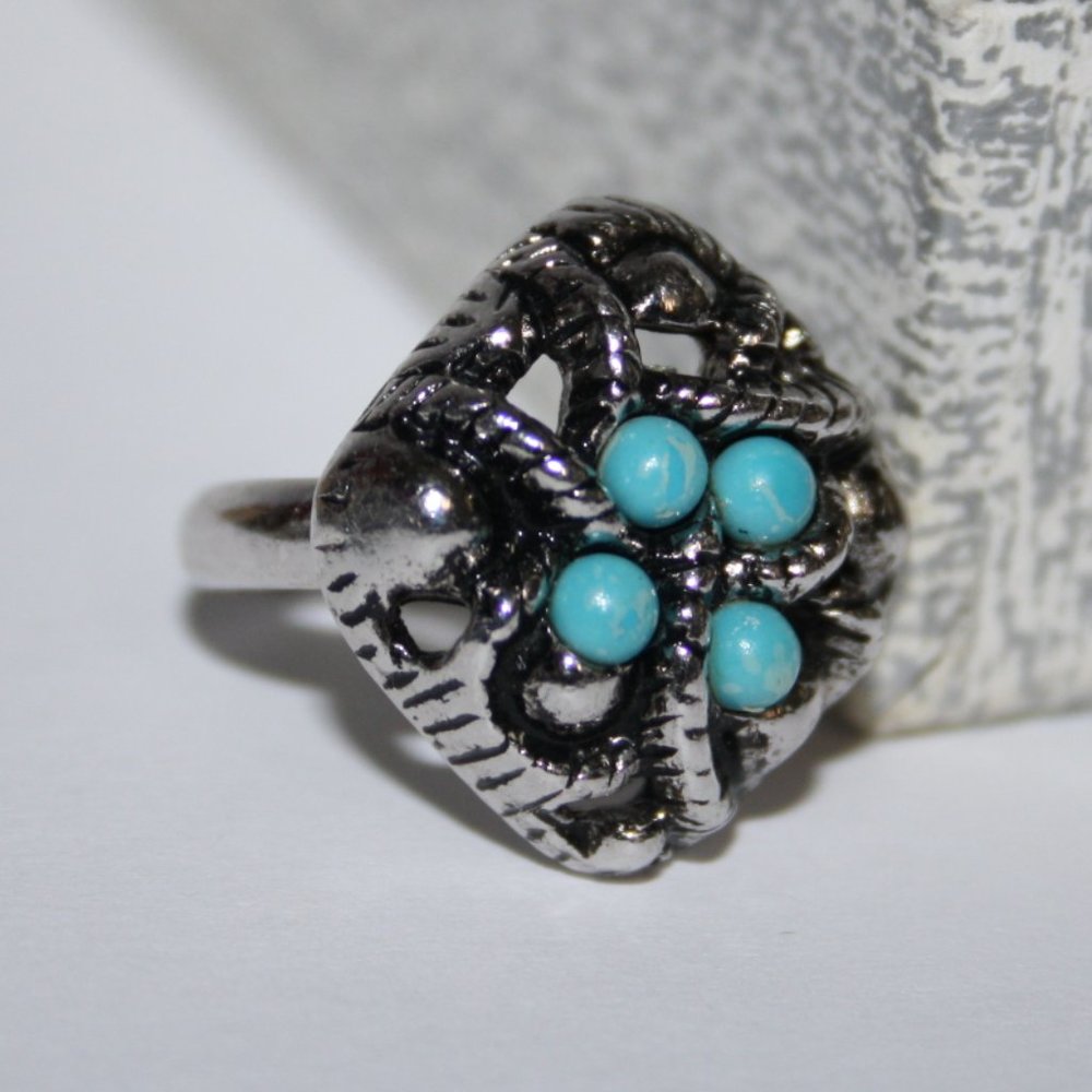 Vintage silver and turquoise avon ring adjustable